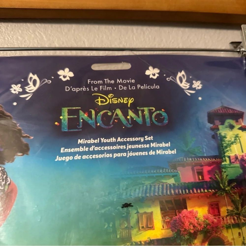 New Disney Parks Encanto Mirabel Youth Accessory Costume Set